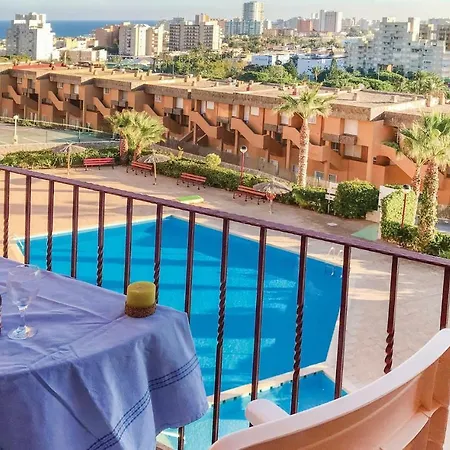 Apartment Awesome In With 2 Bedrooms, Outdoor Swimming Pool And Swimming Pool *
